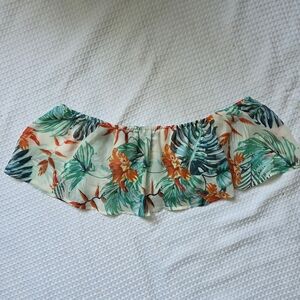 MIX AND MATCH 5/25$ Streetwear Society Tropical Crop Top